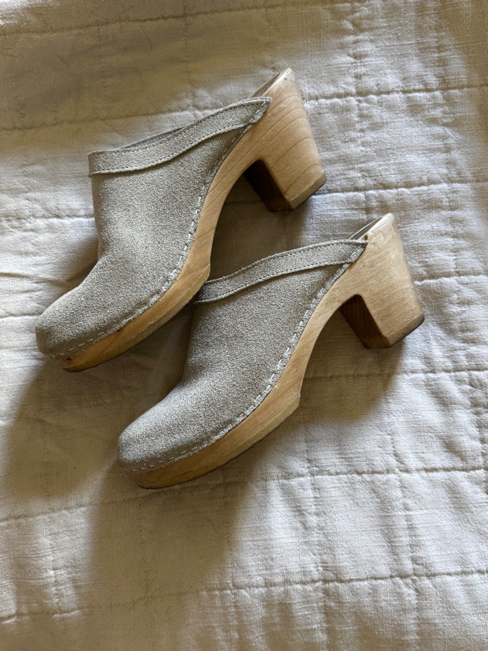 No. 6 Clogs